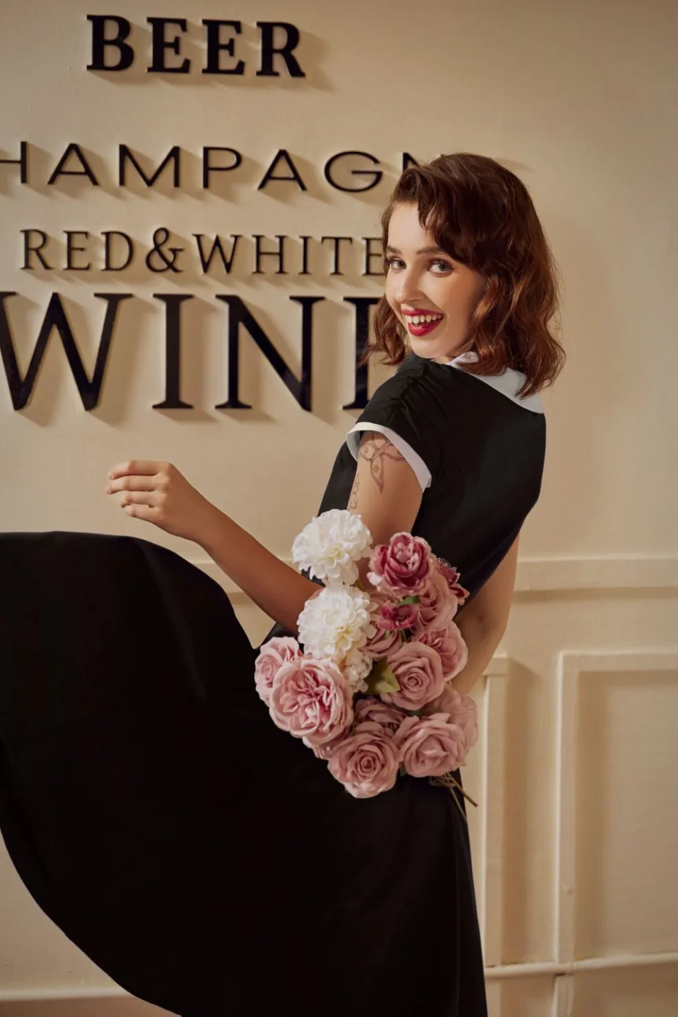 Black & White Keyhole Swing Dress