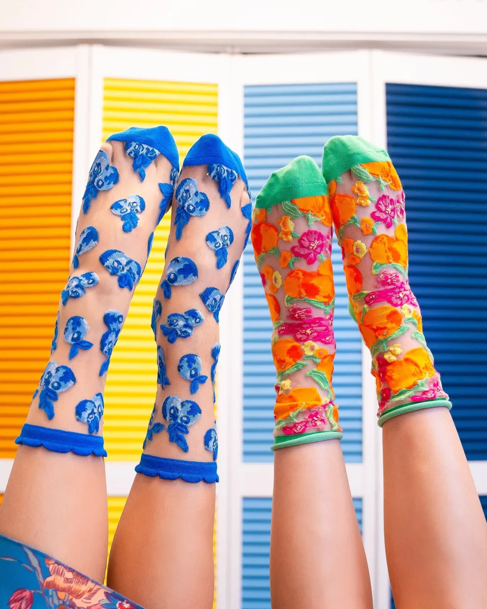 Blueberry Ruffle Sheer Crew Sock