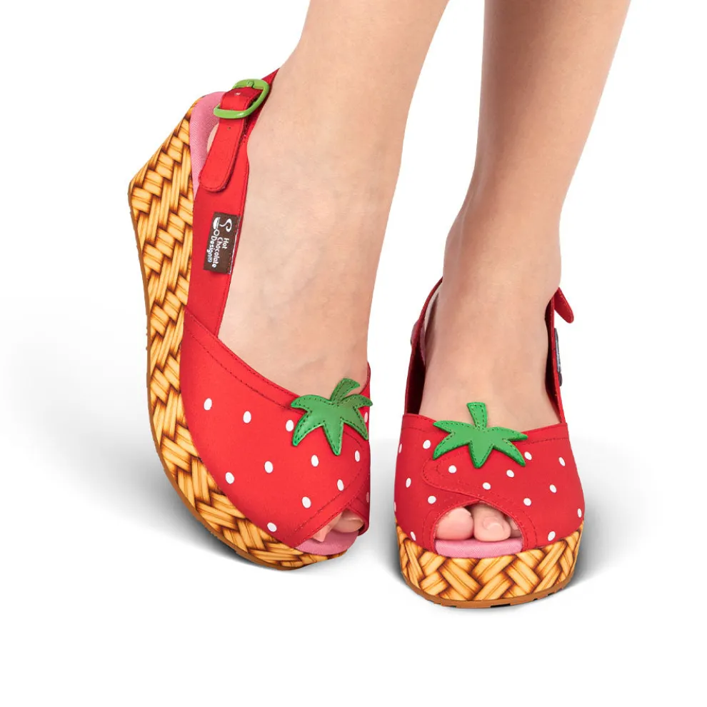 Chocolaticas® Strawbella Women's Sandal