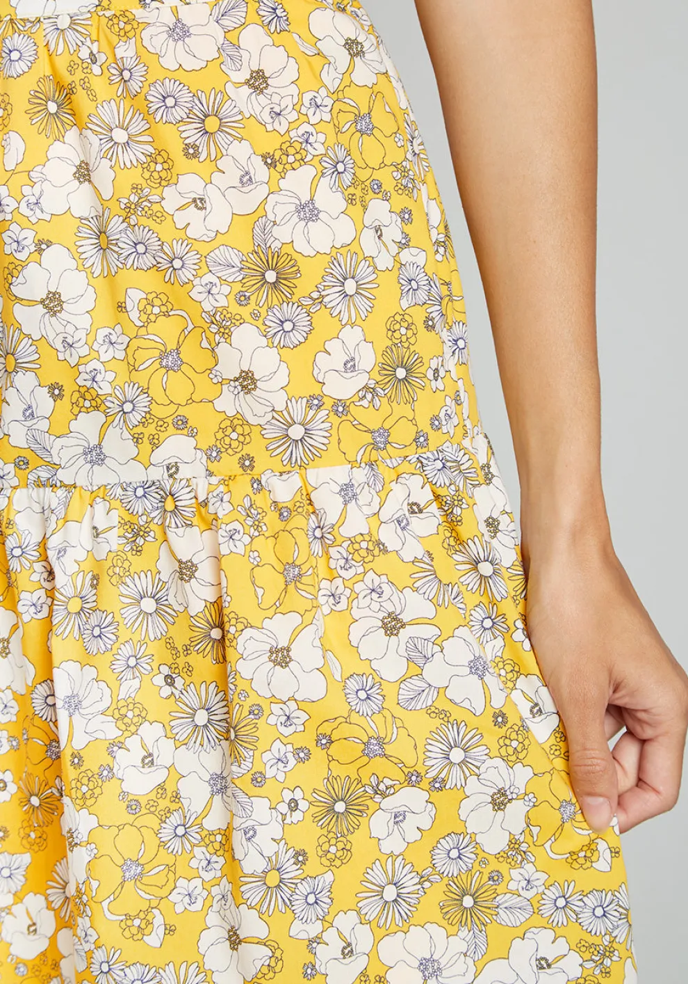 Days in Doll Valley Tiered Skirt