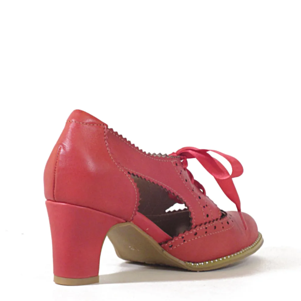 Donna Vintage Lace-Up Heels