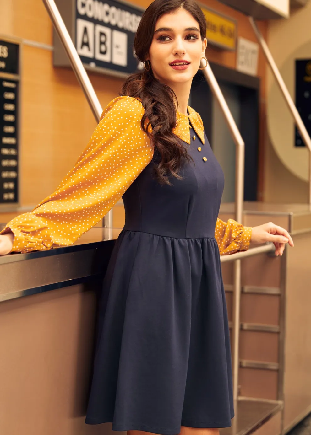 Doo-Wop Daydreamer Contrast Dress