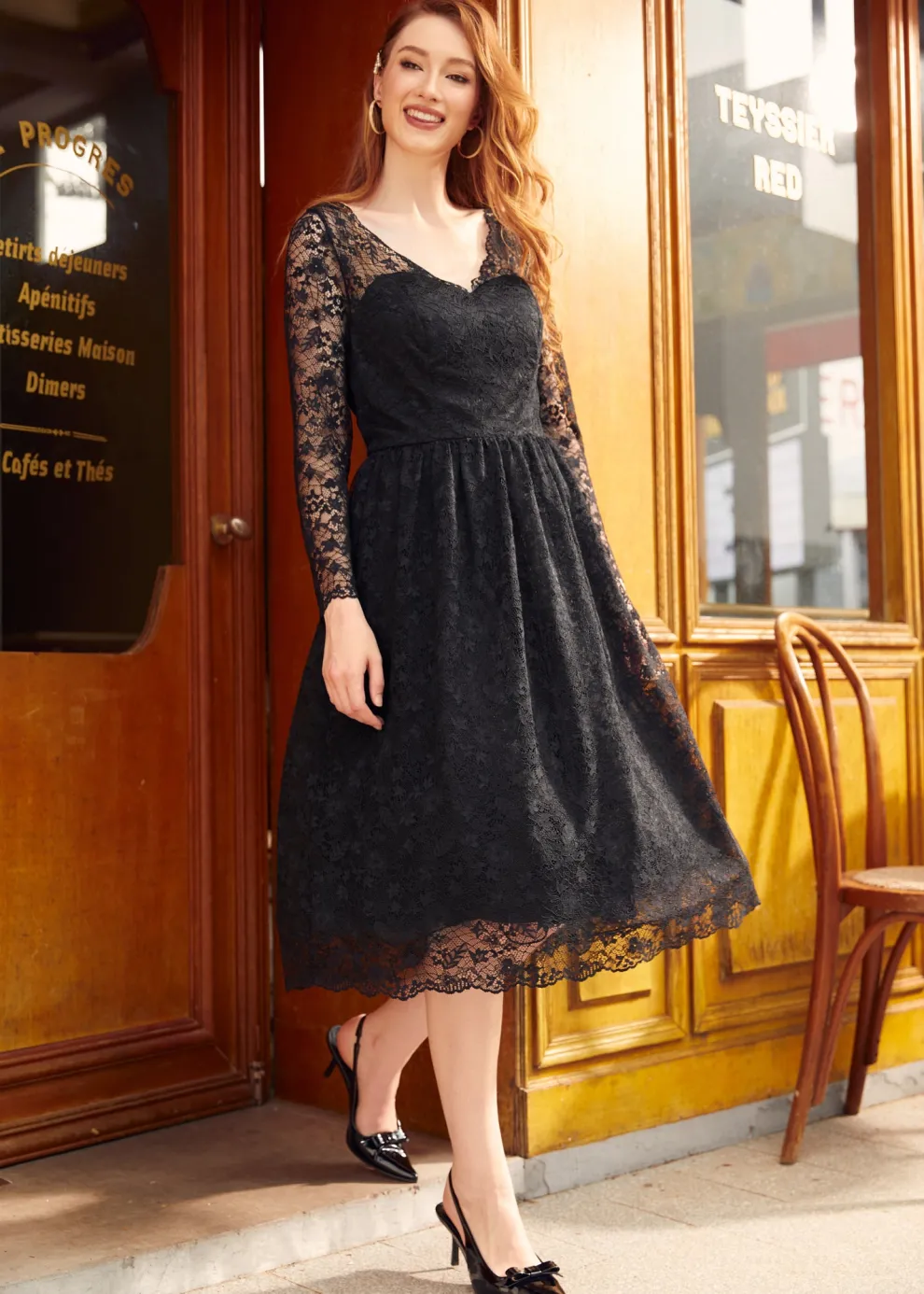 Dramatic Performance Lace Dress