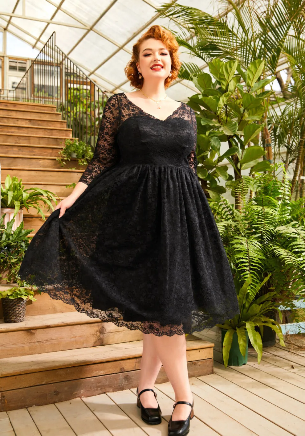 Dramatic Performance Lace Dress