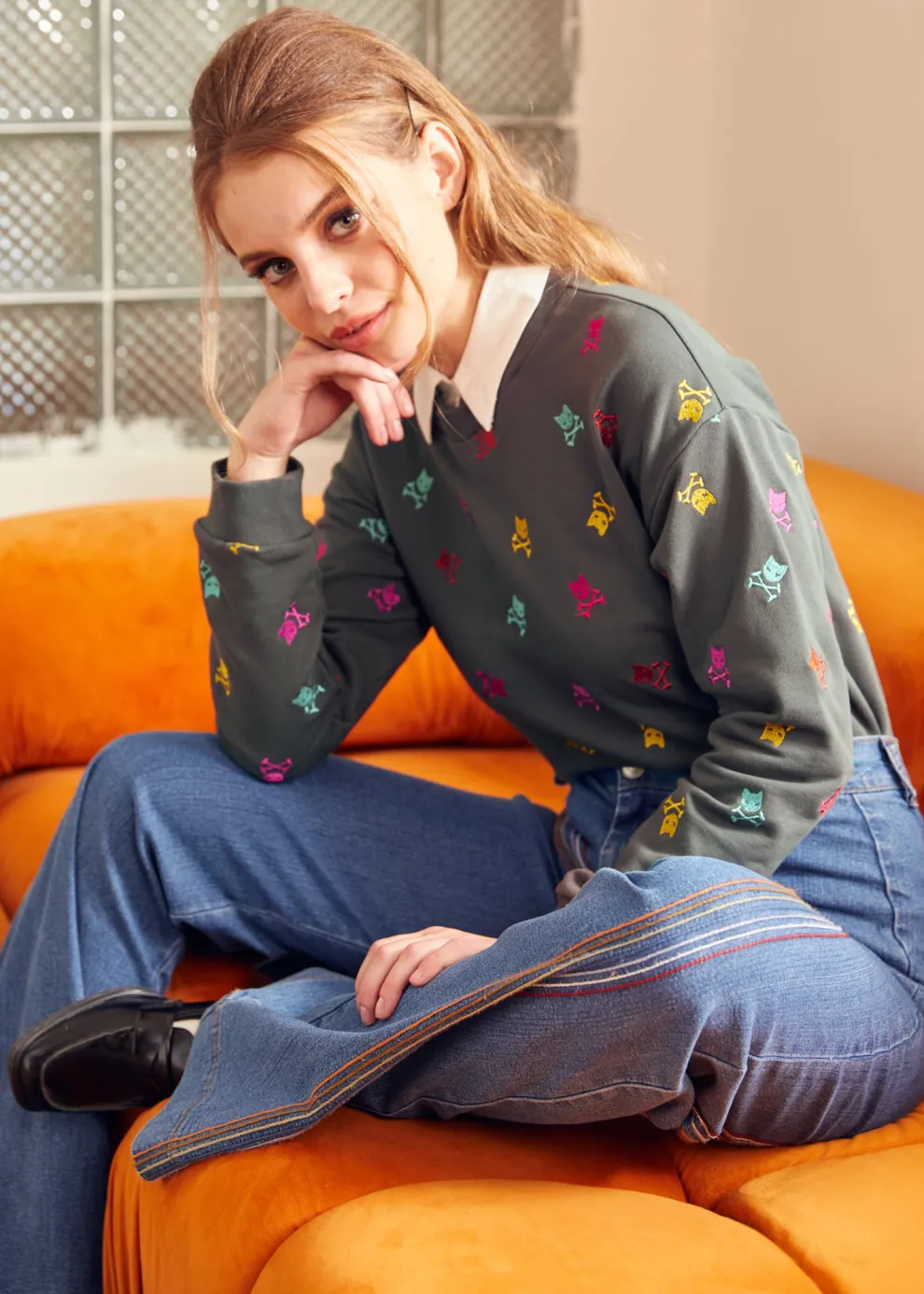 Drive-In Diva Collar Sweatshirt