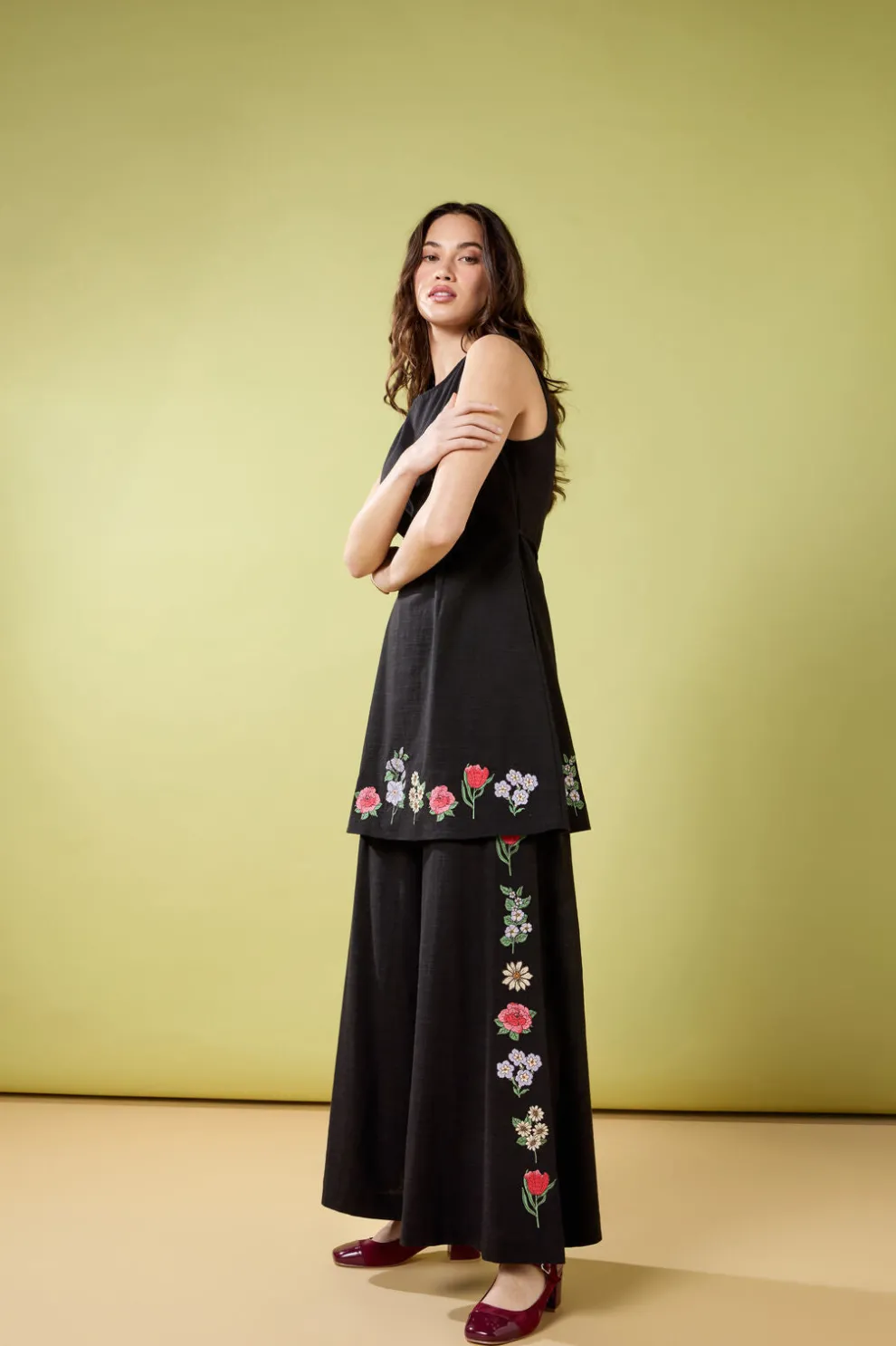 Fleur Embroidered Pant