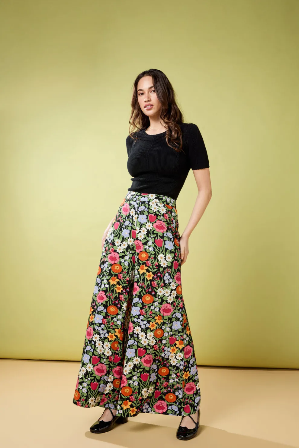 Floral Field Palazzo Pant