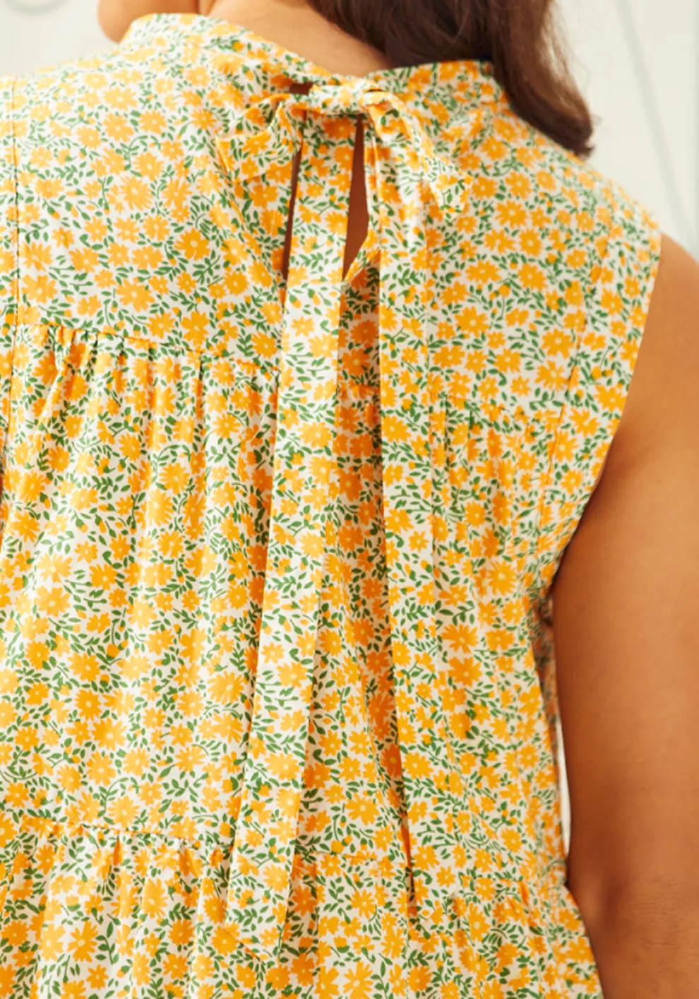 Garden Glamour Sleeveless Shift Dress