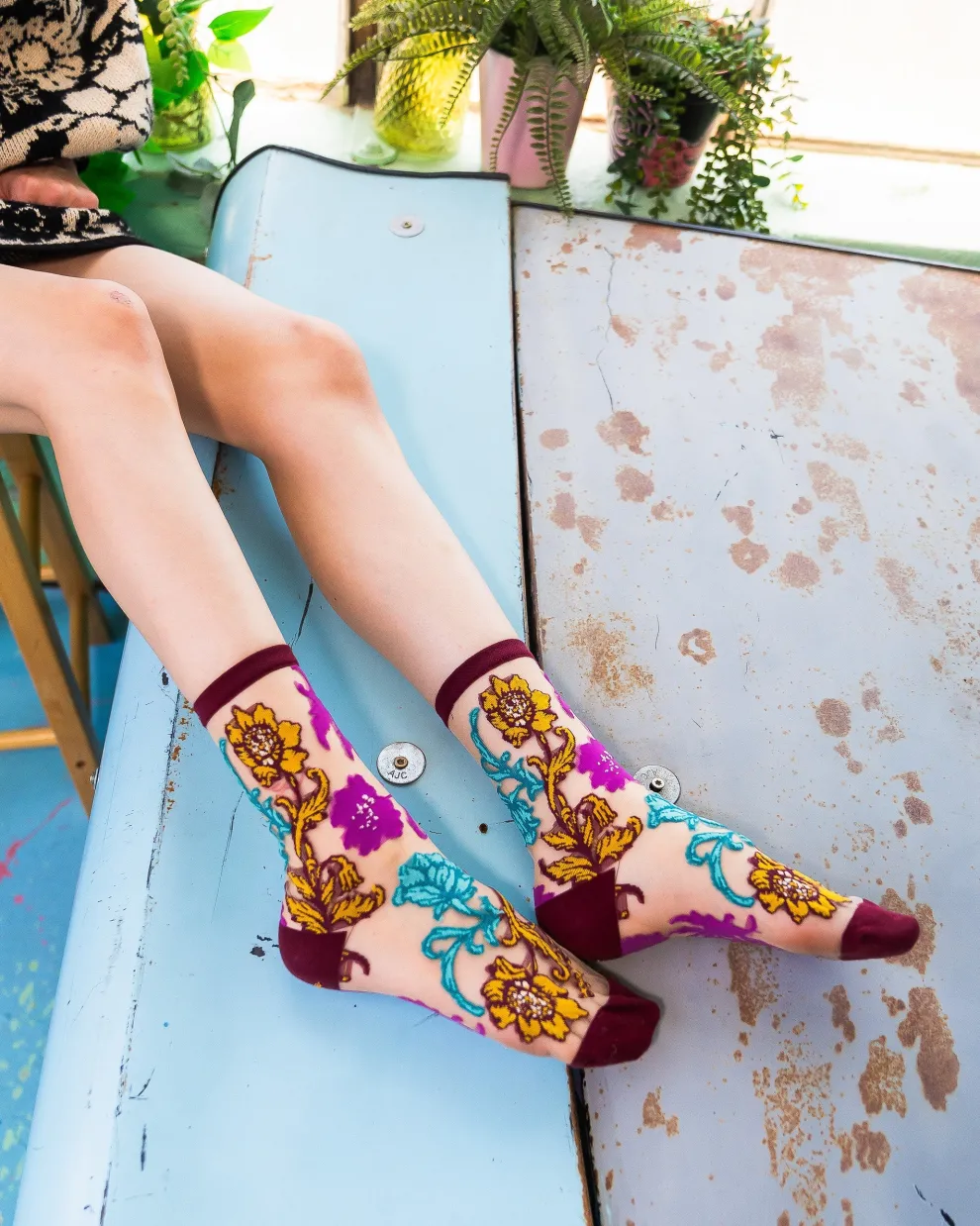 Gem Garden Sheer Crew Sock