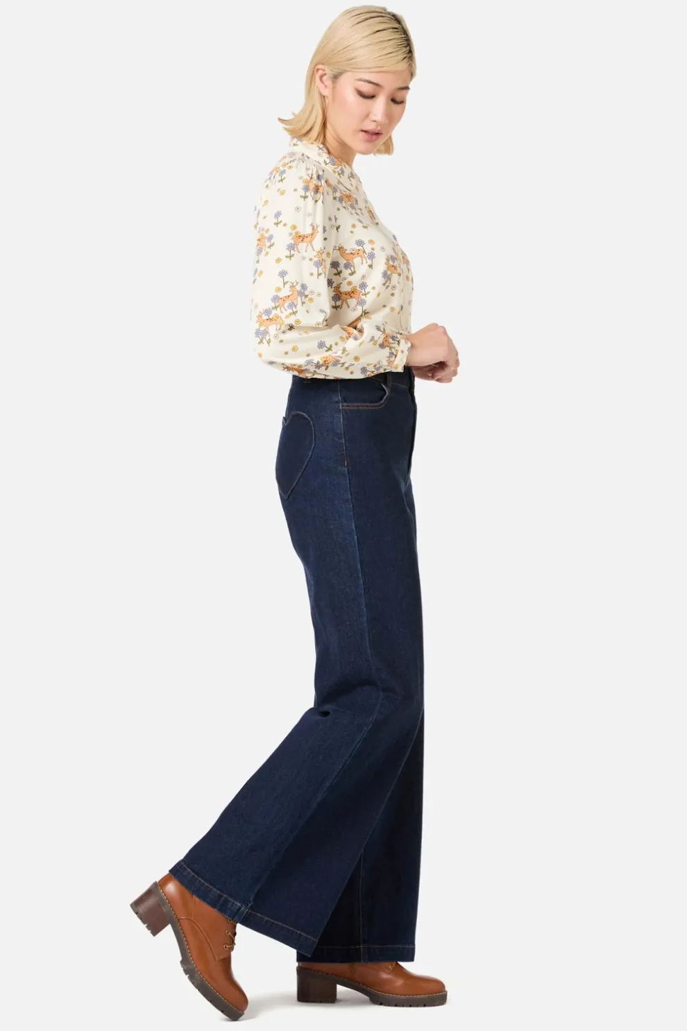 Meadow Deer Long Sleeve Blouse