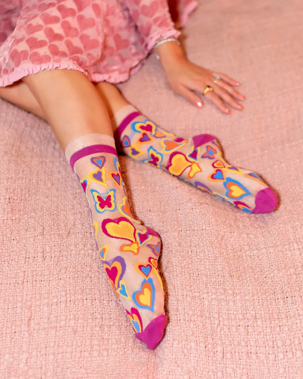 Y2K Hearts Ruffle Sheer Crew Sock